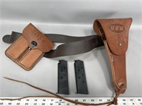 USN leather holster (2) 45 ACP clips