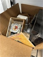 BOX OF MIXED CLOCK PARTS