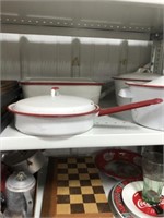 ENAMEL PAN W LID