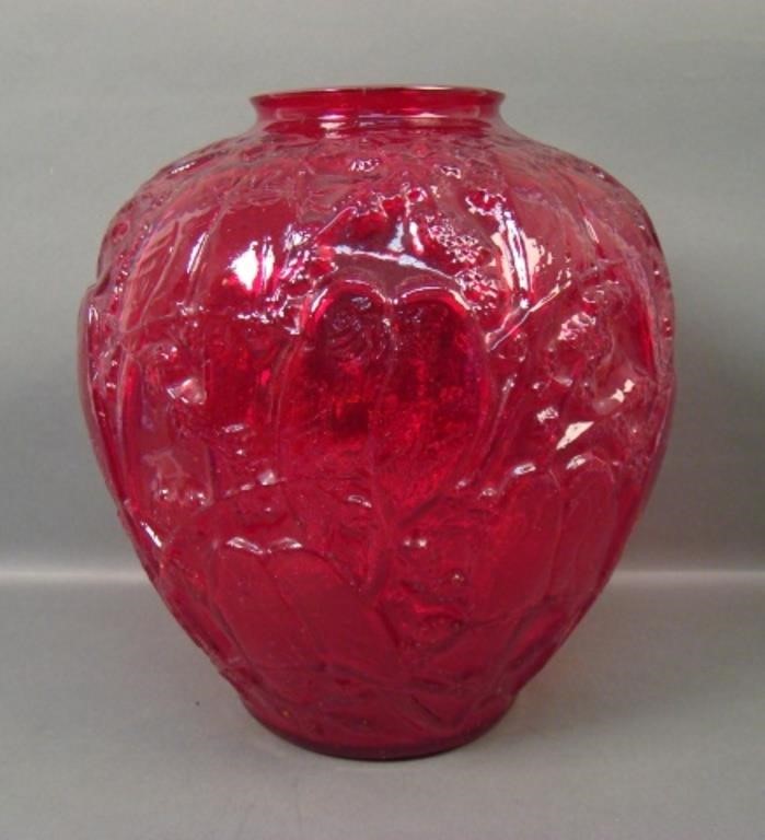 Consolidated. Red #2752 Lovebirds Lg. Vase.