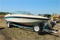 1995 Genesis 18' Boat