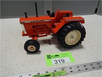 Allis Chalmers D21 replica tractor