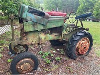 JoHe Deere tractor