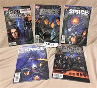 Lot of 5 Space Above & Beyond Comic Books Topps