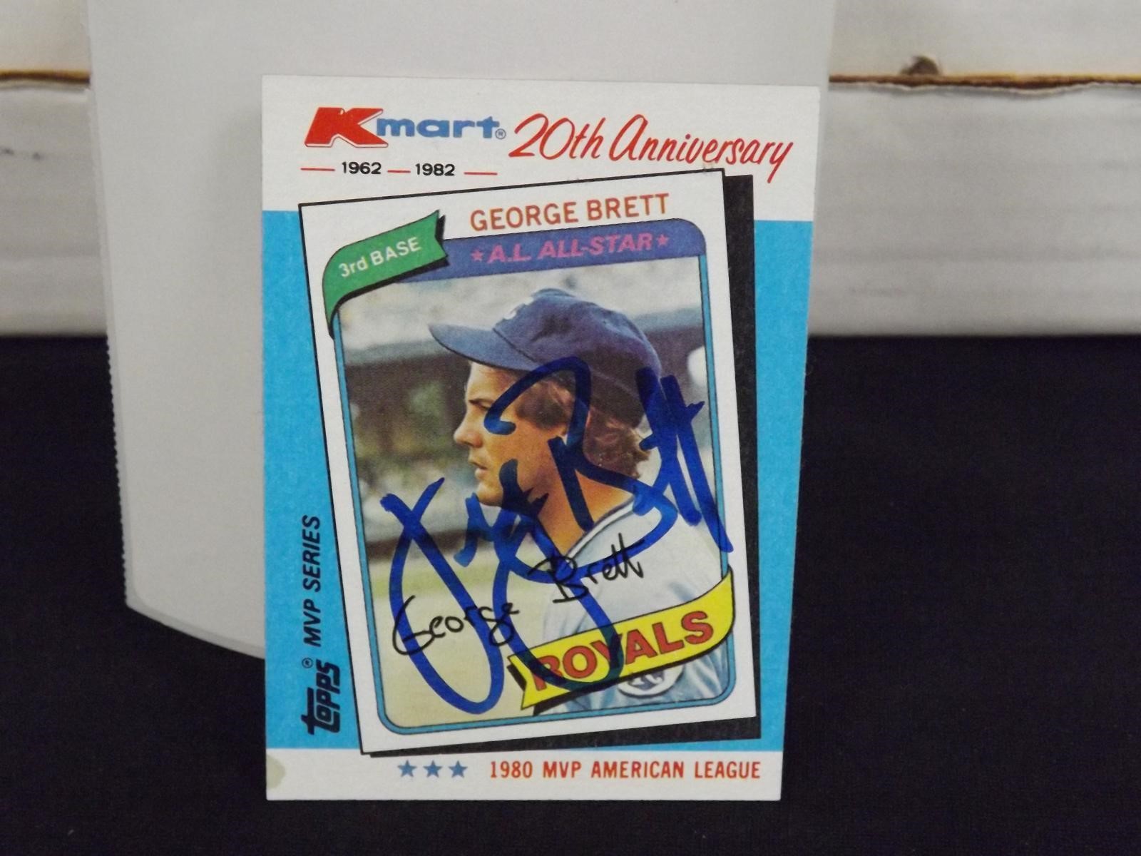 1982 TOPPS KMART GEORGE BRETT AUTOGRAPH COA