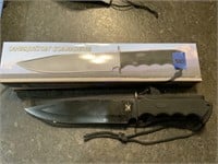 Skinning knife in sheath