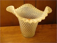Large Hobnail Ribbon Vase