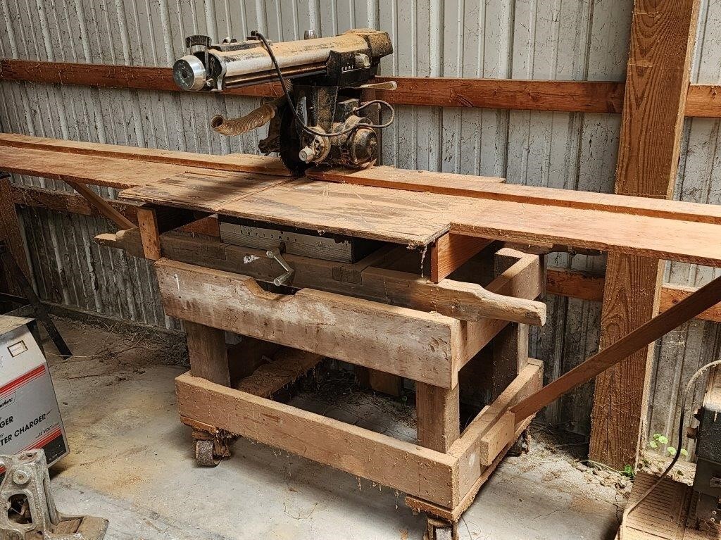 Craftsman Radial 100 Radial Arm Saw with Stand