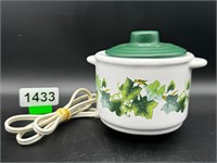 Green Ivy creamic electric scent warmer