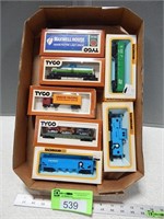 HO scale train cars in original boxes