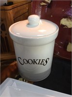 Cookie jar