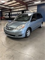 2007 Toyota SIENNA LE