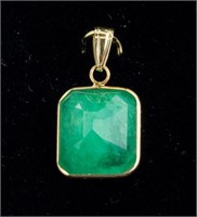 14kt Yellow Gold 7.00ct Emerald Pendant CRV$1250