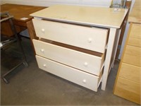 3 Drawer Dresser, 36"Wx19"Dx31"H.
