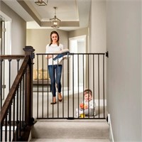 Regalo Top of Stair Baby Safety Gate - NEW