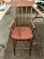 ANTIQUE WOOD HIGHBACK CHILD CHAIR