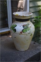 462: Vase 11.5x18in (outside)