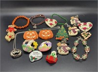 Holiday Accessories And Jewelry