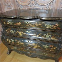 Chinoiserie lacquer chest