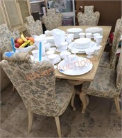 Aprox. 6ft vintage blonde table and 9 chairs