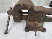 35 Majestic Chicago Bench Vise