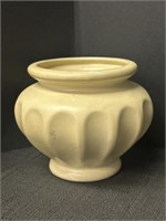 Haeger USA Pottery pedestal planter/vase