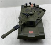 Gi Joe US Army tank 2001 -needs battery