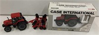 2x- Case IH 1/32 Tractors/Disk
