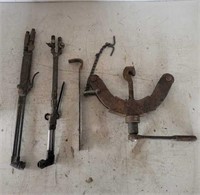 (2) Cutting Torch Heads, Pry Bar, Pulley Tool