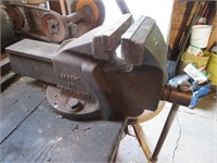6" vise, needs removed