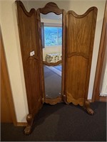 Claw Foot Oak Changing Mirror