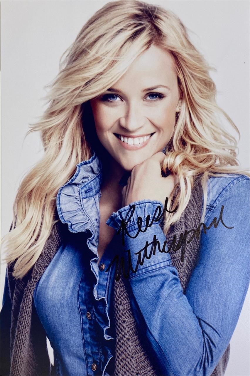 Autograph  
Reese Witherspoon Photo