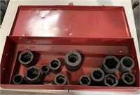 LOT OF SOCKETS ASSORTED SIZES