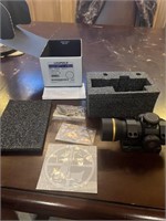 Leupold freedom rds 1x-w/mount gold ring