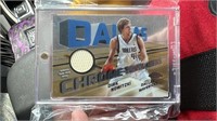 Topps Chrome Town Heroes Dirk Nowitzki Patch /500