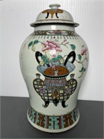 Large Chinese Enamel decorated jar