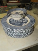 COLLECTION OF BLUE DISHES