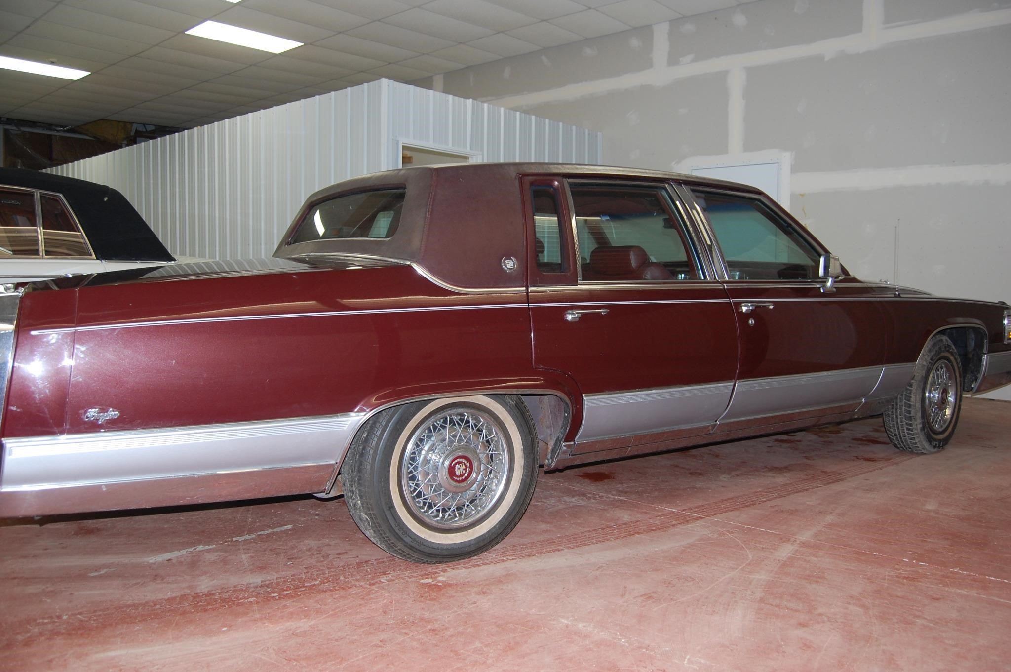 1990 CADILLAC BROGHAM 4 DOOR