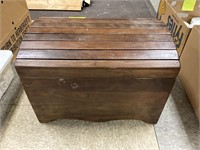 19’’x13’’x13’’ wood trunk