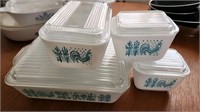 Pyrex White Blue Dish Glass Lid Set