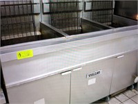VULCAN 3 COMPARTMENT FRYER WITH FILTERS