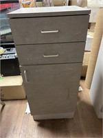 Utility cabinet