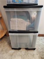 Plastic Drawers w/ Contents (2 drawer)