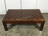 Dark stained Wood Coffee table
