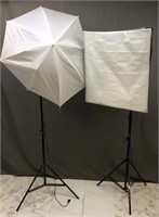 2 Photography Studio Lights On Stands W/ Diffusers