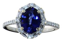 14kt Gold 2.44 ct Oval Sapphire & Diamond Ring