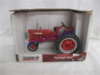 FARMALL 230 TRACTOR