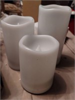 MSRP $12 Set 3 Plastic Outdoor LED Candles