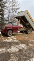 1976 Chev C-65 3-ton grain truck