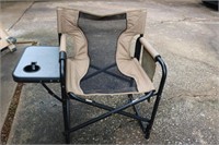 CAMP CHAIR W/SIDE TABLE-FOLDABLE-GREAT SHAPE